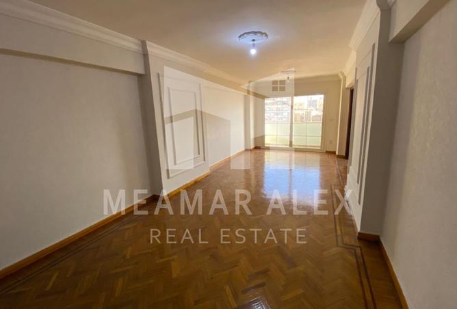 8242639 - Property Image 2