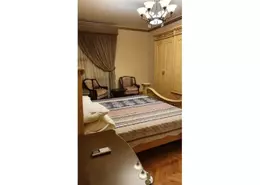 شقة - 2 غرف نوم - 3 حمامات للايجار في شارع احمد راغب - جاردن سيتي - القاهرة