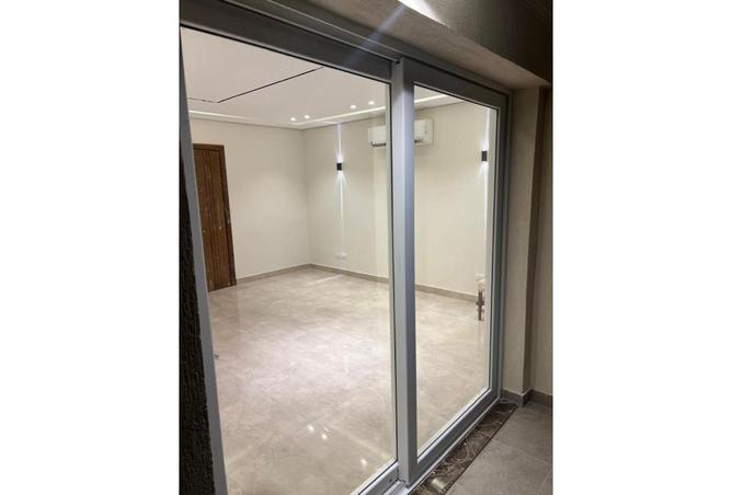 8060851 - Property Image 3