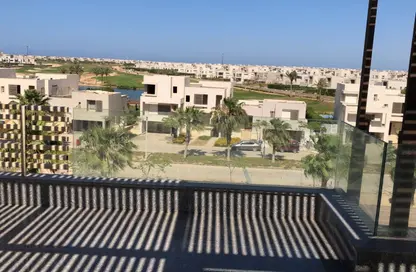 شاليه - 4 غرف نوم - 4 حمامات للبيع في هاسييندا باي - سيدي عبد الرحمن - الساحل الشمالي