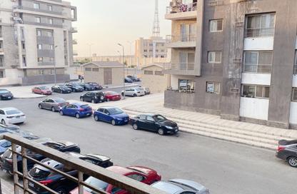شقة - 3 غرف نوم - 2 حمامات للايجار في حى القرنفل - التجمع الخامس - مدينة القاهرة الجديدة - القاهرة