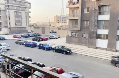 شقة - 3 غرف نوم - 2 حمامات للايجار في حى القرنفل - التجمع الخامس - مدينة القاهرة الجديدة - القاهرة