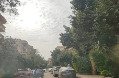 شقة - 3 غرف نوم - 2 حمامات للبيع في البوابة الاولي - خوفو - حدائق الاهرام - الجيزة