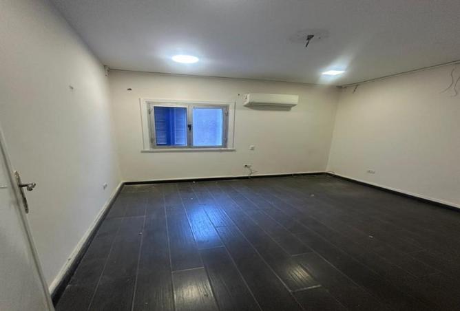 8429218 - Property Image 3