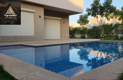 Villa - 4 Bedrooms - 4 Bathrooms for rent in Atrio - Sheikh Zayed Compounds - Sheikh Zayed City - Giza