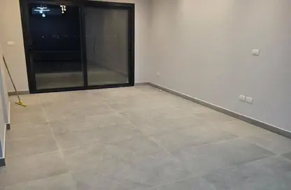 شقة - 3 غرف نوم - 3 حمامات للايجار في فيلدج ويست - كمبوندات الشيخ زايد - الشيخ زايد - الجيزة