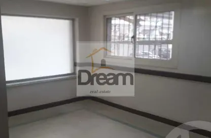 مكتب عمل جماعي - استوديو - 3 حمامات للايجار في شارع الجزائر - المهندسين - الجيزة