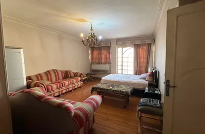 Apartment - 2 Bedrooms - 1 Bathroom for sale in Mosadak St. - Dokki - Giza