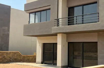 Twin House - 4 Bedrooms - 3 Bathrooms for sale in Swan Lake Residence - 5th Settlement Compounds - The 5th Settlement - New Cairo City - Cairo