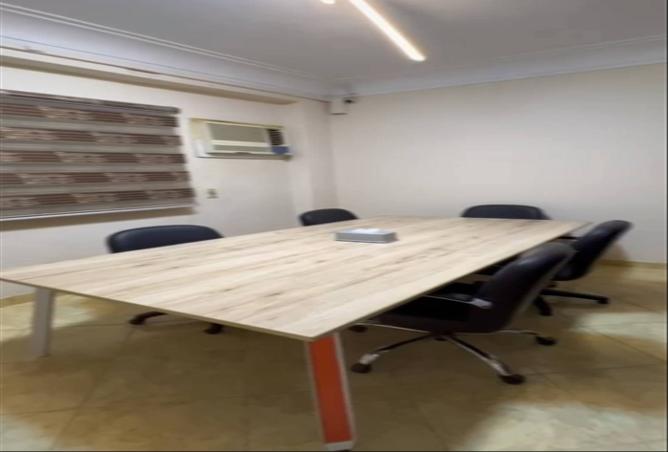 8308001 - Property Image 2