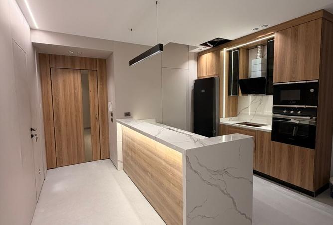 8254308 - Property Image 3