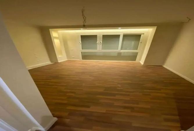 8423580 - Property Main Image