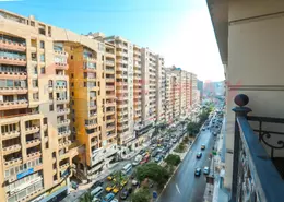 Apartment - 4 Bedrooms - 4 Bathrooms for sale in Mohamed Fawzy Moaz St. - Smouha - Hay Sharq - Alexandria