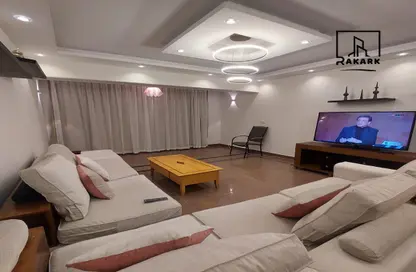Apartment - 2 Bedrooms - 2 Bathrooms for rent in Masaken Sheraton - Sheraton Al Matar - El Nozha - Cairo