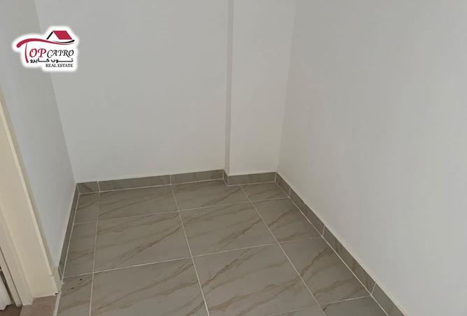 8441762 - Property Image 3