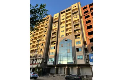 Apartment - 3 Bedrooms - 3 Bathrooms for sale in Al Gamaa District - Al Mansoura - Al Daqahlya