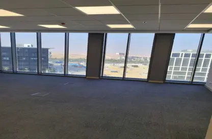 مساحات مكتبية - استوديو - 2 حمامات للبيع في كايرو فيستيفال سيتى - المستثمرين الشمالية - مدينة القاهرة الجديدة - القاهرة