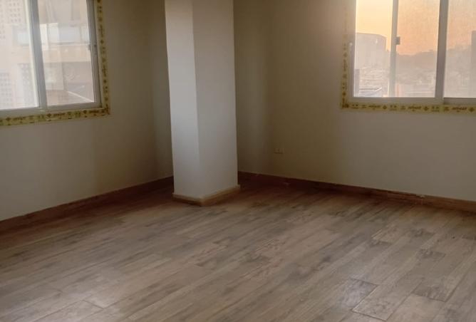 8479983 - Property Image 3