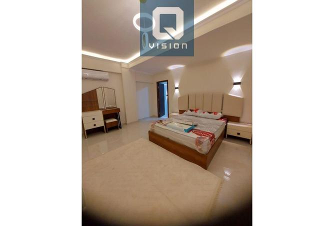 8059933 - Property Image 3