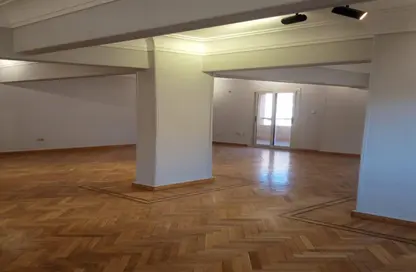 Office Space - Studio - 2 Bathrooms for rent in Salah Salem St. - Roxy - Heliopolis - Masr El Gedida - Cairo