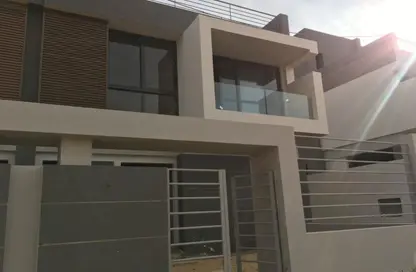 Villa - 6 Bedrooms - 4 Bathrooms for sale in El Patio Vera - Sheikh Zayed Compounds - Sheikh Zayed City - Giza