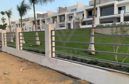 فيلا - 4 غرف نوم - 4 حمامات للبيع في مون ريزيدنس - فيفث سكوير - التجمع الخامس - مدينة القاهرة الجديدة - القاهرة