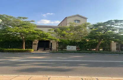 Villa - 5 Bedrooms - 5 Bathrooms for sale in Privado - Madinaty - Cairo