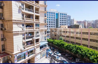 شقة - 3 غرف نوم - 2 حمامات للبيع في شارع الفريق محمد فوزى - سموحة - حي شرق - الاسكندرية
