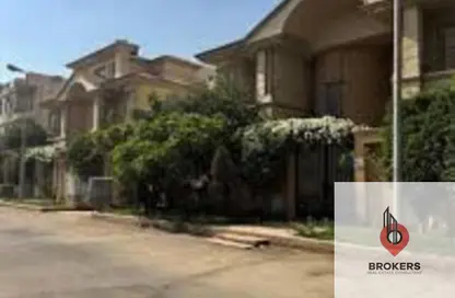 فيلا - 6 غرف نوم - 6 حمامات للبيع في حى جنوب الاكايمية - مدينة القاهرة الجديدة - القاهرة