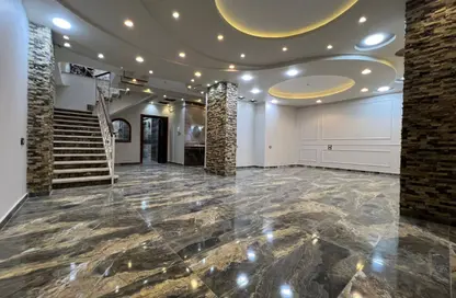 شقة - 4 غرف نوم - 3 حمامات للبيع في البوابة الرابعة القديمة - حورس - حدائق الاهرام - الجيزة