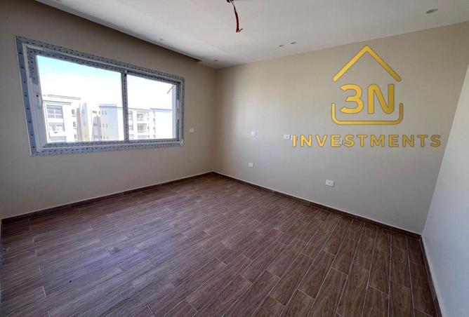 8068462 - Property Image 2