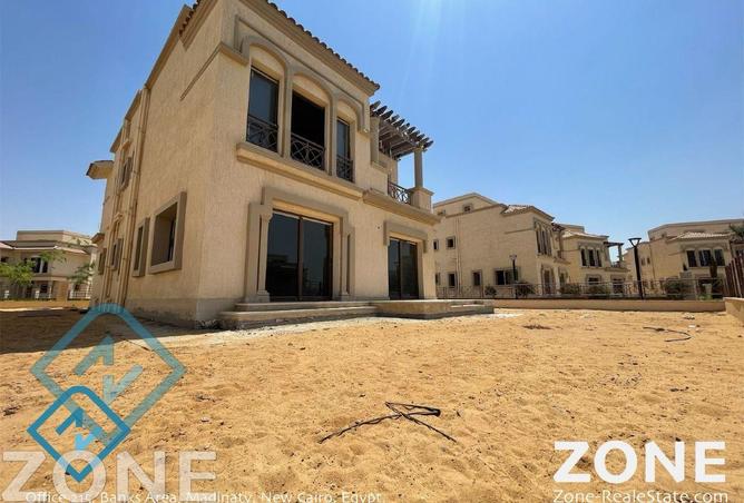 8071413 - Property Image 2