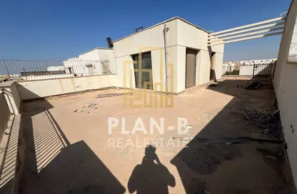Penthouse - 4 Bedrooms - 4 Bathrooms for sale in Westown - Sheikh Zayed Compounds - Sheikh Zayed City - Giza