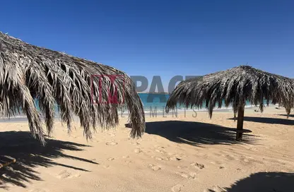 شقة - 3 غرف نوم - 2 حمامات للبيع في بيت البحر - سيدي حنيش - الساحل الشمالي