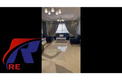 شقة - 3 غرف نوم - 2 حمامات للايجار في شارع احمد الزمر - المنطقة التاسعة - مدينة نصر - القاهرة