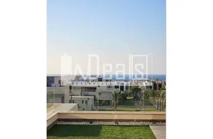 شاليه - 5 غرف نوم - 4 حمامات للبيع في هاسييندا وايت - سيدي عبد الرحمن - الساحل الشمالي