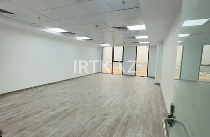 Office Space - Studio - 1 Bathroom for rent in Hyde Park Business District Mall - South Teseen St. - The 5th Settlement - New Cairo City - Cairo