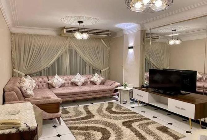 8403572 - Property Main Image