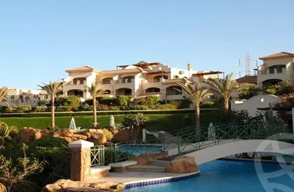 Chalet - 3 Bedrooms - 3 Bathrooms for sale in La Vista 6 - La Vista - Al Ain Al Sokhna - Suez