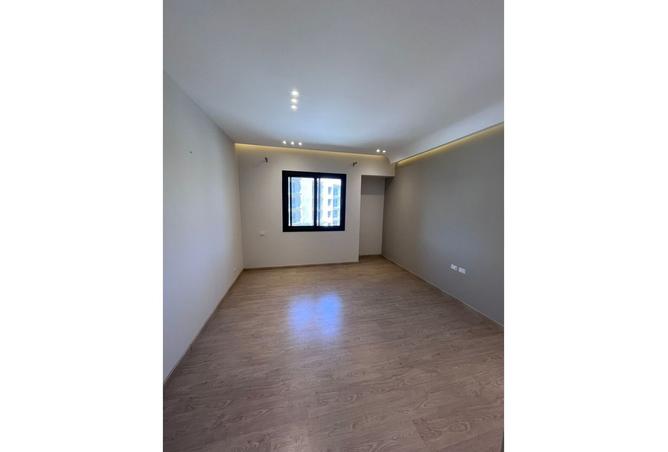 8255529 - صورة العقار 2