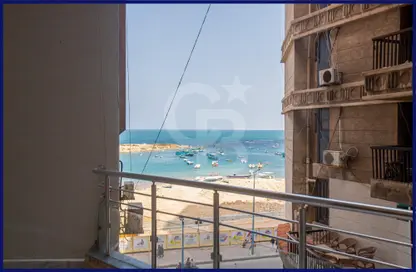 Apartment - 4 Bedrooms - 3 Bathrooms for sale in El Gaish Road - Miami - Hay Awal El Montazah - Alexandria