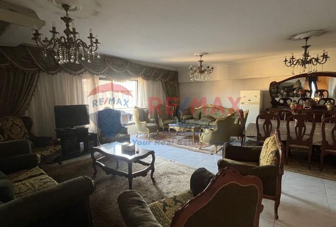 8232357 - Property Image 3