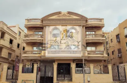 Apartment - 3 Bedrooms - 2 Bathrooms for sale in New Narges - New Cairo City - Cairo
