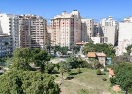 شقة - 3 غرف نوم - 3 حمامات for للبيع in شارع السيدة سكينة إبنت الحسين - كفر عبده - رشدي - حي شرق - الاسكندرية