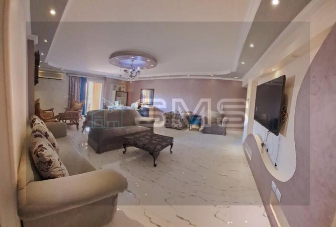 8285598 - Property Image 2