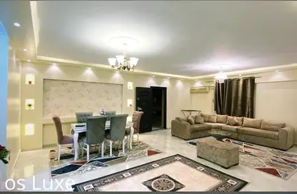 Apartment - 2 Bedrooms - 2 Bathrooms for rent in Al Khamayel city - Sheikh Zayed Compounds - Sheikh Zayed City - Giza