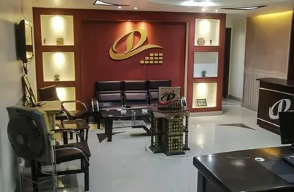 محل تجاري - استوديو - 1 حمام للايجار في سبورتنج - حي شرق - الاسكندرية