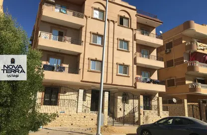 شقة - 3 غرف نوم - 2 حمامات للايجار في لازورد - الحي الثامن - الشيخ زايد - الجيزة
