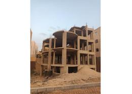Full Floor - 4 bathrooms for للبيع in Omar Ibn Abdel Aziz St. - 6th District - Obour City - Qalyubia