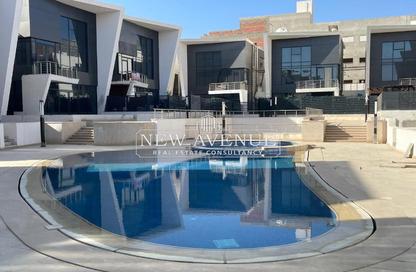 Villa - 5 Bedrooms - 5 Bathrooms for sale in Life View Villas - El Shorouk Compounds - Shorouk City - Cairo